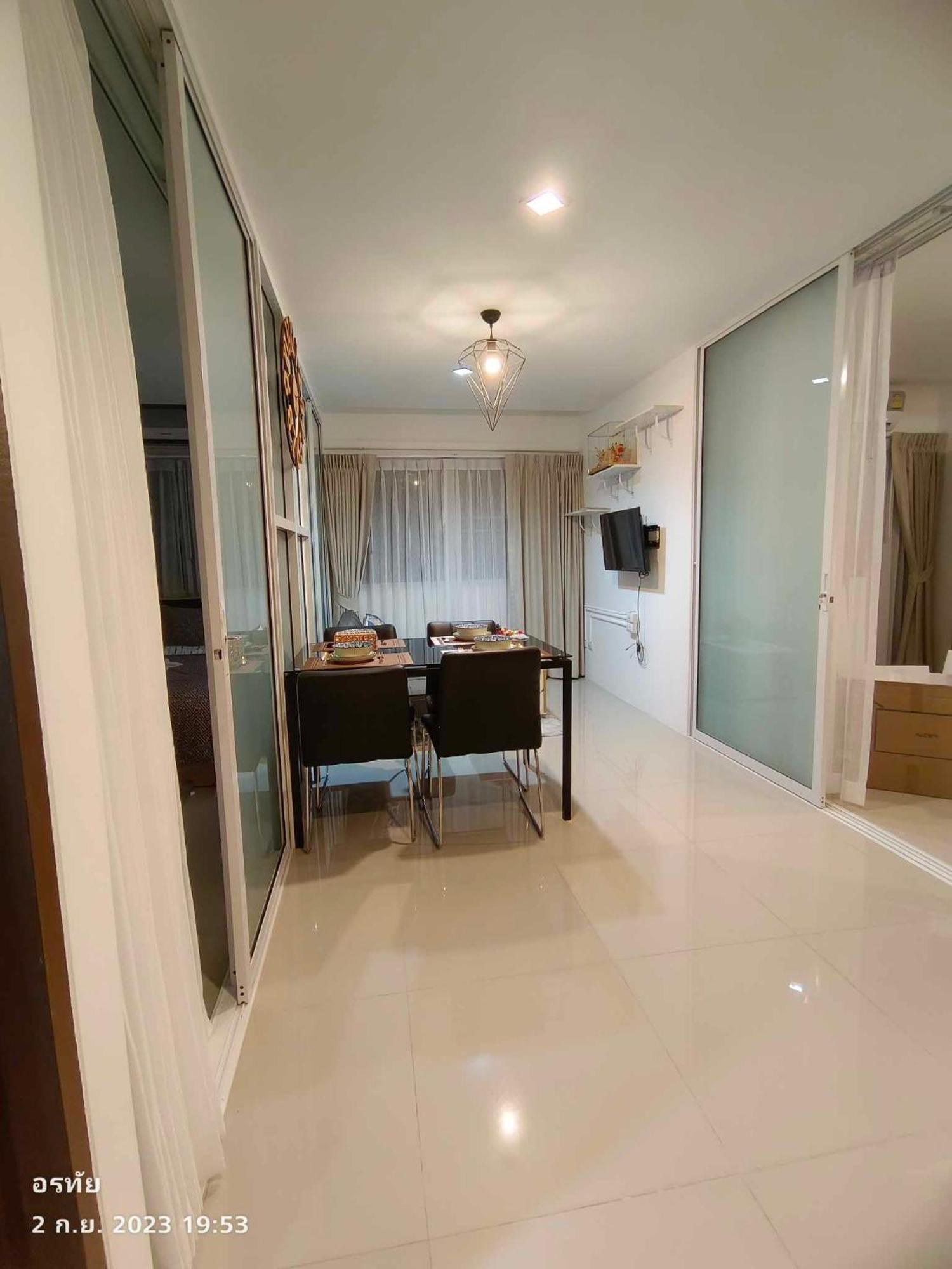 Trio Gems Condo, Pattaya Thailand Haat Jomtien Eksteriør bilde