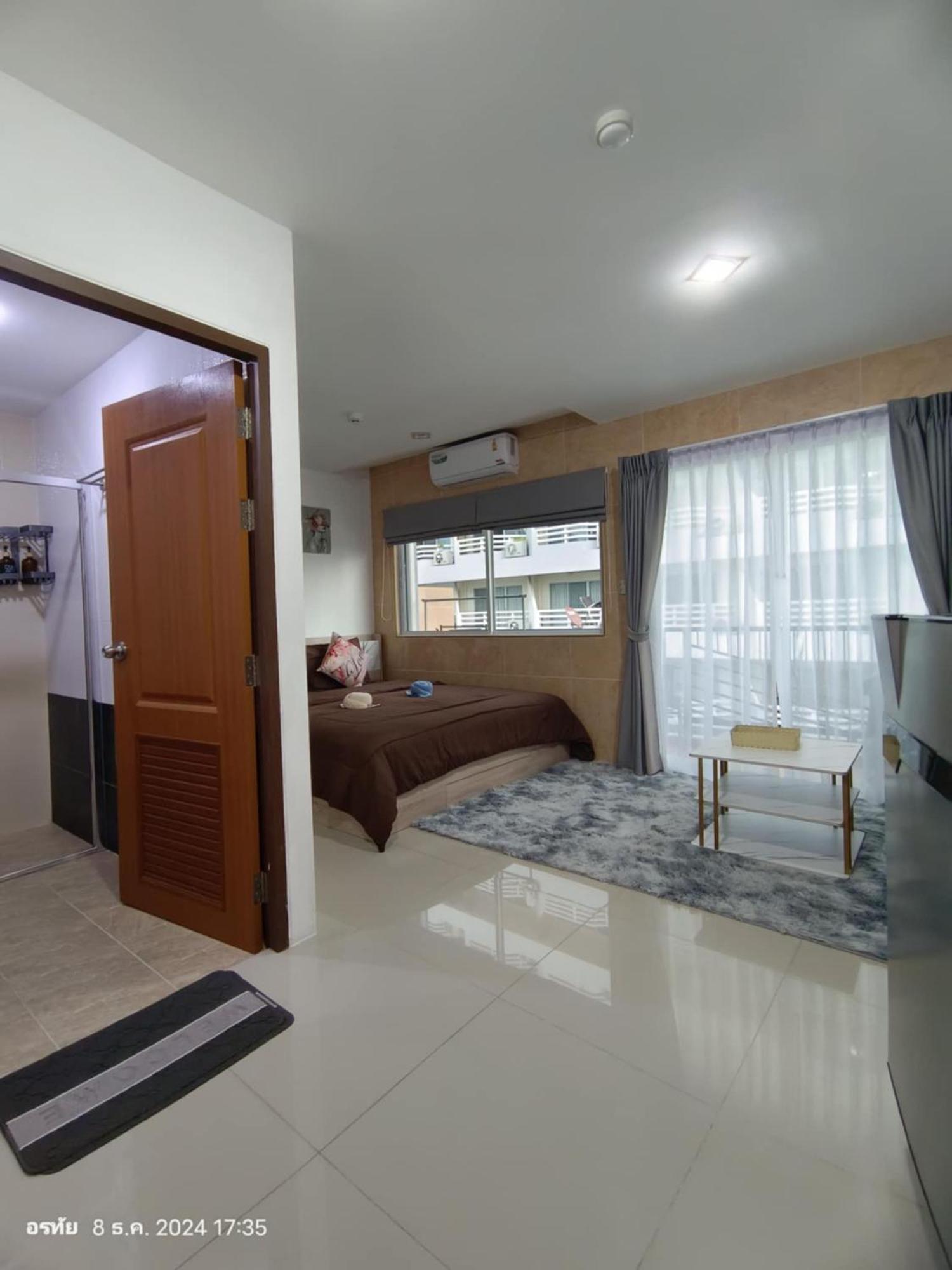 Trio Gems Condo, Pattaya Thailand Haat Jomtien Eksteriør bilde